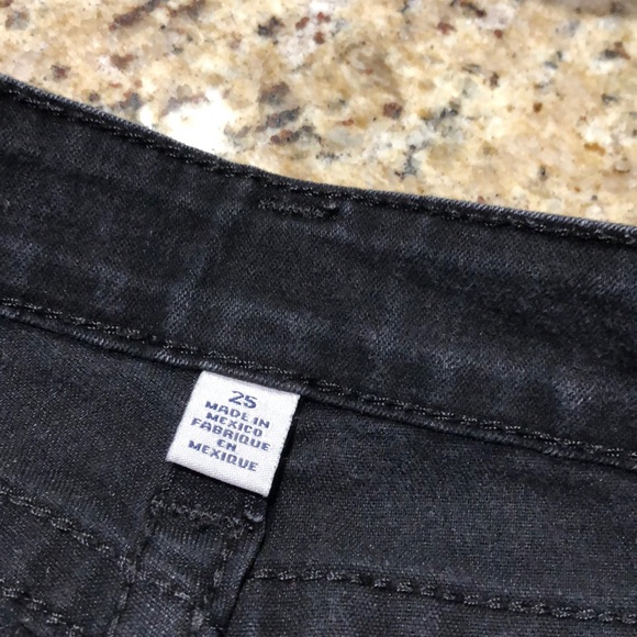 True Religion Jean Legging - Picture 3 of 8
